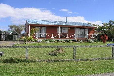 Photo of property in 58 Pohutukawa Drive, Owhata, Rotorua, 3010