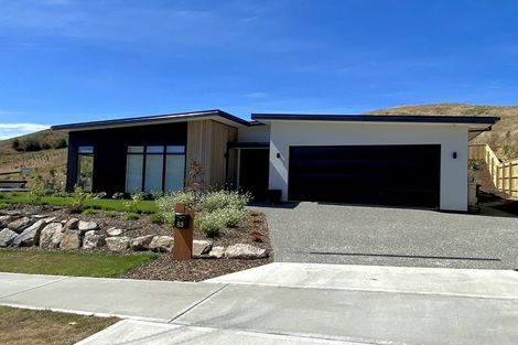 Photo of property in 83 Sunningdale Drive, Stoke, Nelson, 7011