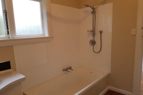 Photo of property in 122 Osborne Street, Waltham, Christchurch, 8011