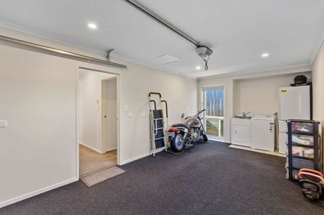 Photo of property in 7b Collingwood Road, Waiuku, 2123