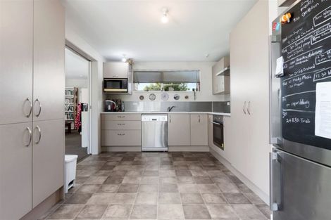 Photo of property in 73 Domain Road, Papamoa Beach, Papamoa, 3118