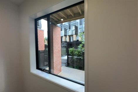 Photo of property in 16 Parkwood Avenue, Westgate, Auckland, 0614