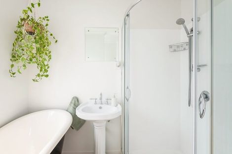 Photo of property in 111 North Belt, Lincoln, 7608