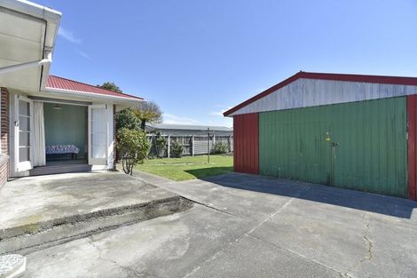 Photo of property in 30 Kendal Avenue, Burnside, Christchurch, 8053