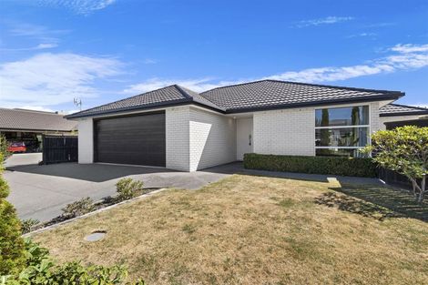 Photo of property in 25 Brookwater Avenue, Northwood, Christchurch, 8051