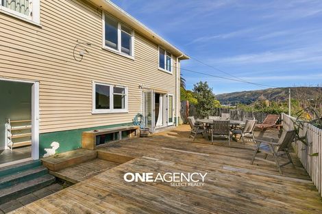 Photo of property in 32 Champion Street, Ranui, Porirua, 5024