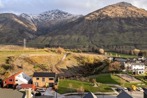 Photo of property in 17 Lorne Street, Lake Hayes, Queenstown, 9304