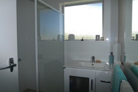 Photo of property in 39 Andrew Street, Waikanae, 5036