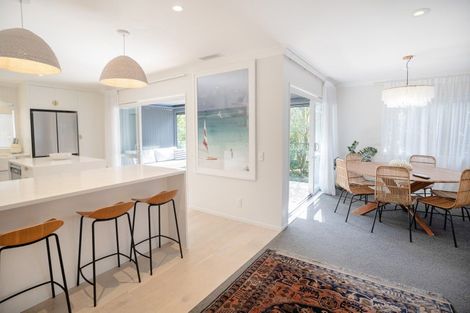 Photo of property in 4 Brandon Road, Manly, Whangaparaoa, 0930