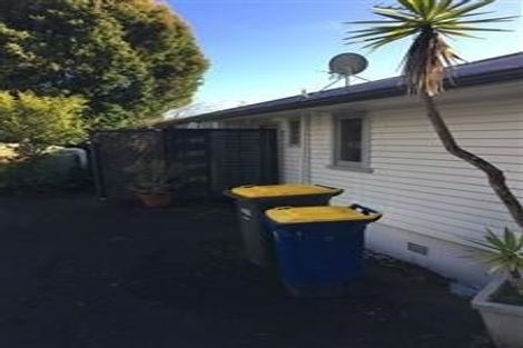 Photo of property in 17 Tauhinu Road, Greenhithe, Auckland, 0632