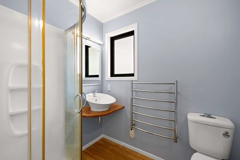 Photo of property in 42 English Street, St Andrews, Hamilton, 3200