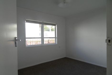 Photo of property in 170c Queen Street, Northcote Point, Auckland, 0627