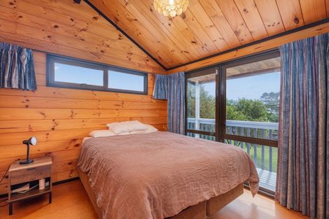 Photo of property in 85 Oyster Drive, Cooks Beach, Whitianga, 3591