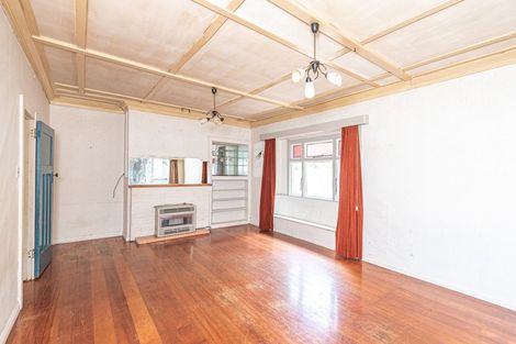 Photo of property in 69 Bedford Avenue, Gonville, Whanganui, 4501