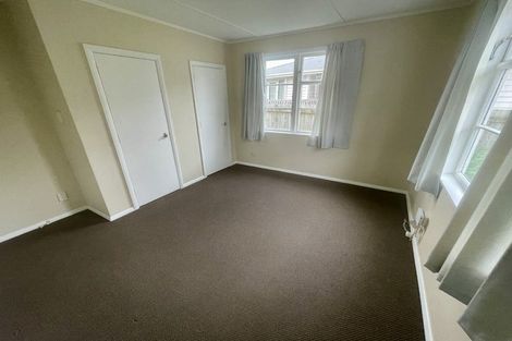 Photo of property in 21 Hunter Street, Taita, Lower Hutt, 5011