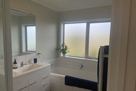 Photo of property in 10 Captains Loop, Haruru, 0204