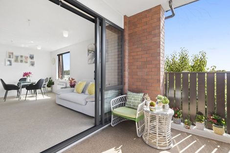 Photo of property in 103/104 Edinburgh Street, Pukekohe, 2120