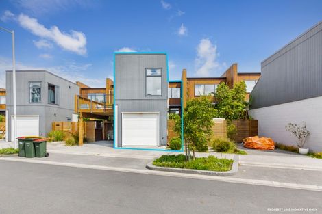 Photo of property in 13 Hudson Bay Road, Hobsonville, Auckland, 0616