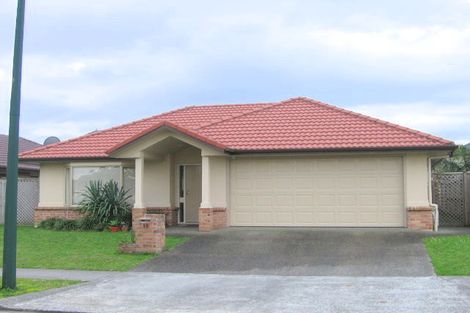 Photo of property in 15 Rialto Court, East Tamaki Heights, Auckland, 2016