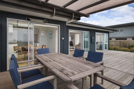 Photo of property in 138 Seaforth Road, Waihi Beach, 3611