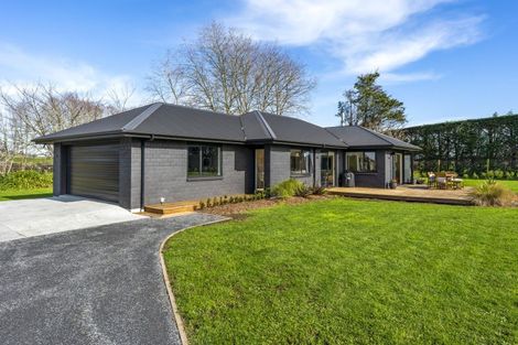 Photo of property in 18 Grefor Lane, Waitarere, Levin, 5574