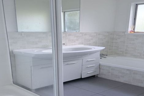 Photo of property in 2 Cosy Place, Howick, Auckland, 2014