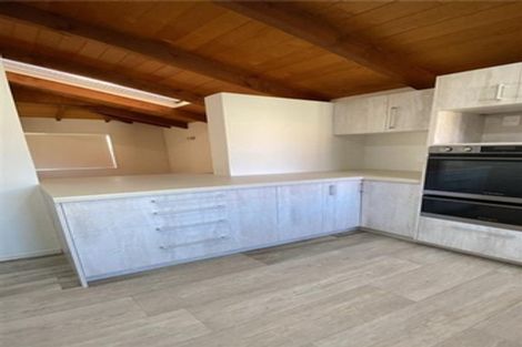 Photo of property in 240b Devonport Road, Tauranga, 3110