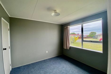 Photo of property in 32 Heather Street, Levin, 5510