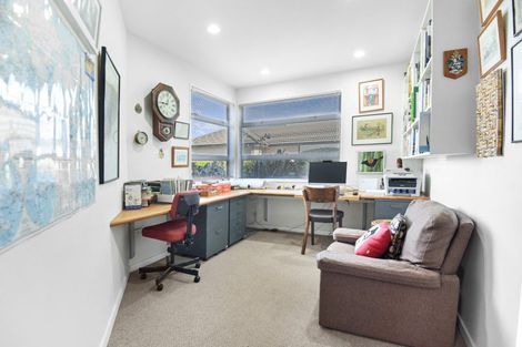 Photo of property in 5 Suffolk Drive, Otamatea, Whanganui, 4500