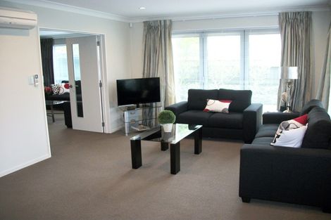 Photo of property in 15 Pentonville Close, Westmorland, Christchurch, 8025