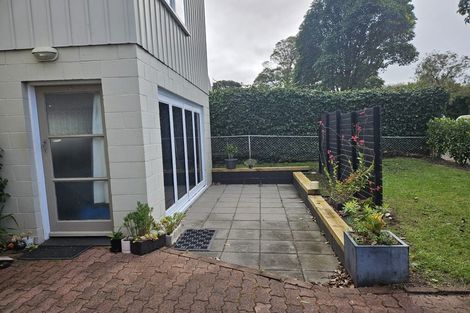Photo of property in 3/5 Felton Mathew Avenue, St Johns, Auckland, 1072