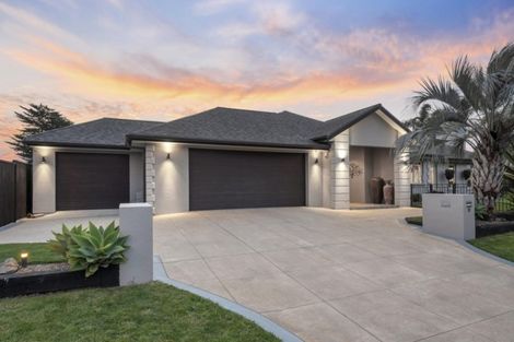 Photo of property in 82 Palm Beach Boulevard, Papamoa Beach, Papamoa, 3118