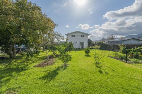 Photo of property in 119 Huaroa Street, Coromandel, 3506