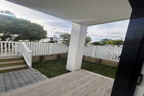 Photo of property in 20/12 Arney Road, Ranui, Auckland, 0612