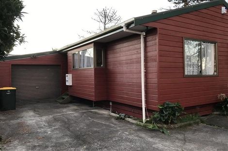 Photo of property in 2/133 Carnoustie Drive, Wattle Downs, Auckland, 2103