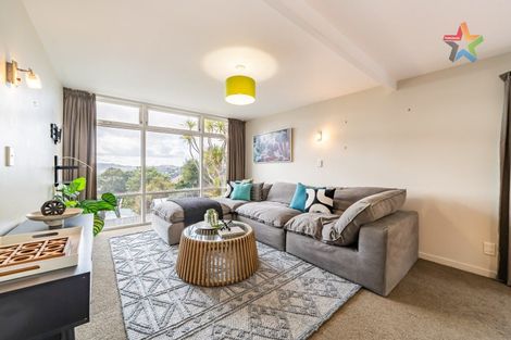 Photo of property in 28 Hollies Crescent, Johnsonville, Wellington, 6037