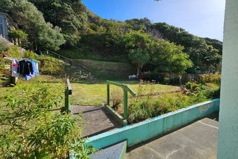 Photo of property in 20 Ocean Parade, Pukerua Bay, 5026