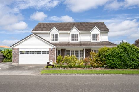 Photo of property in 2 Rosebank Avenue, Kelvin Grove, Palmerston North, 4414