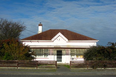 Photo of property in 24 Oxford Street, East Gore, Gore, 9710