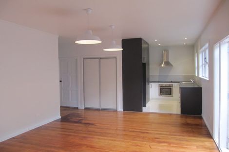 Photo of property in 245a Meola Road, Point Chevalier, Auckland, 1022