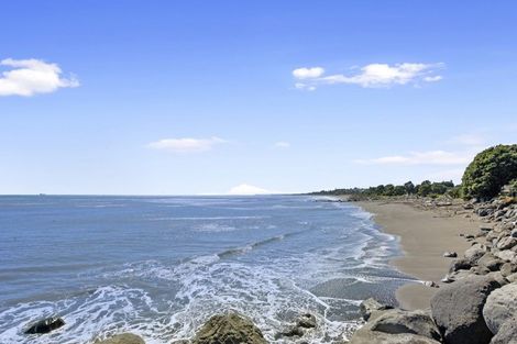 Photo of property in 84a Buller Street, New Plymouth, 4312