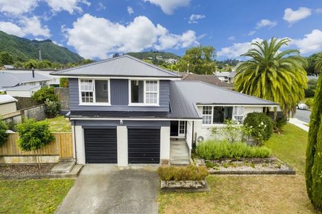 Photo of property in 3 Akron Grove, Totara Park, Upper Hutt, 5018