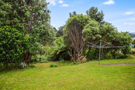 Photo of property in 66 Sievers Grove, Cannons Creek, Porirua, 5024