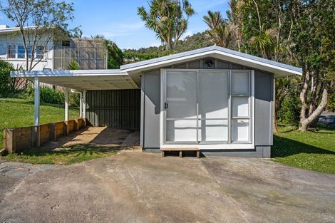 Photo of property in 217 Motutara Road, Muriwai, Waimauku, 0881