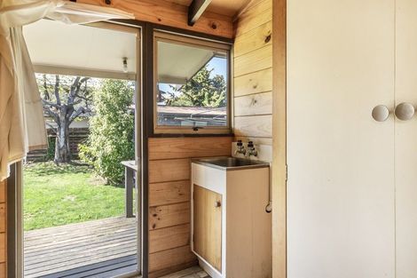 Photo of property in 2 Hyde Avenue, Richmond Heights, Taupo, 3330