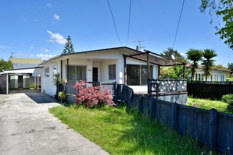 Photo of property in 52a Youngs Road, Papakura, 2110