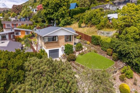 Photo of property in 1 Roseneath Place, Cashmere, Christchurch, 8022