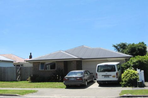 Photo of property in 16 Lindores Street, Addington, Christchurch, 8024