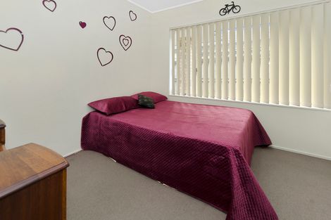 Photo of property in 24a Wai Iti Place, Clendon Park, Auckland, 2103