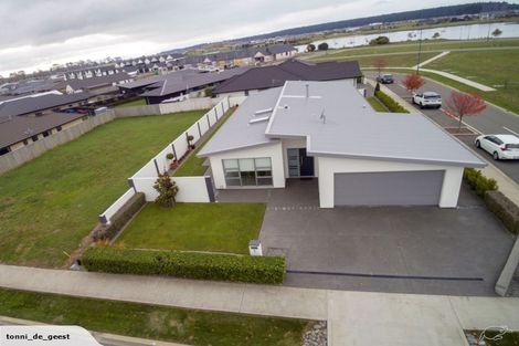 Photo of property in 2 Nga Tupuna Street, Pegasus, 7612